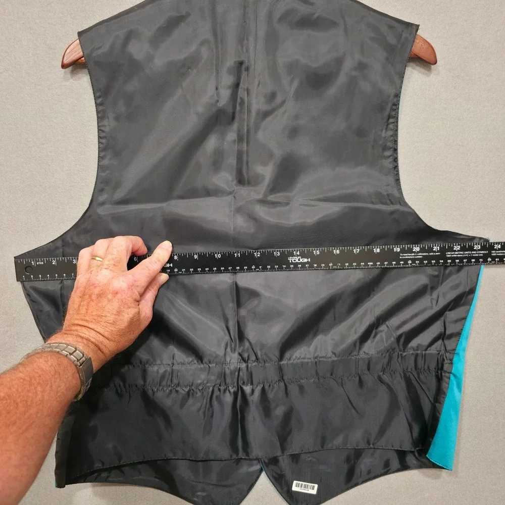 Tuxedo Park Men's Green Tuxedo Vest & Tie Size‎ Large